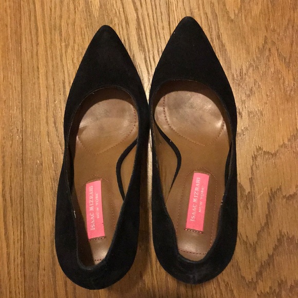 Isaac Mizrahi perfect black suede pump - Picture 6 of 7